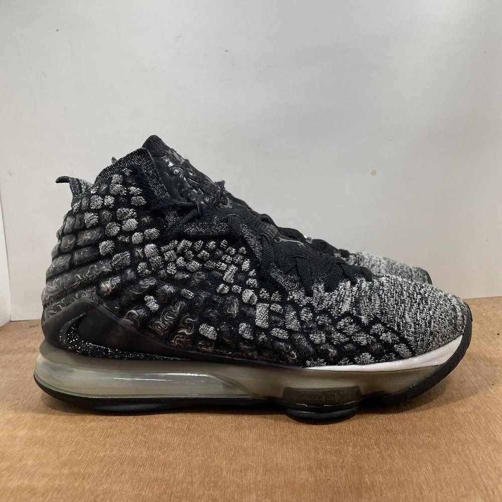 Nike Lebron XVII 17 In The Arena BQ3177-002 Grey Black White Shoes Men Size 9.5